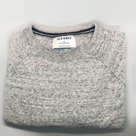 Old Navy Men's Light Gray Crewneck Long Sleeve Sweater - Picture 9 of 10